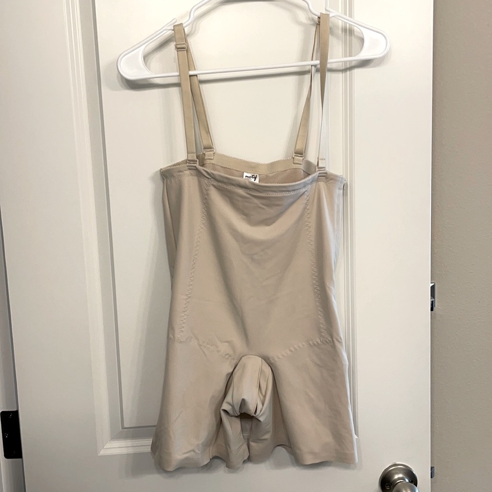 Postpartum Recovery Garment